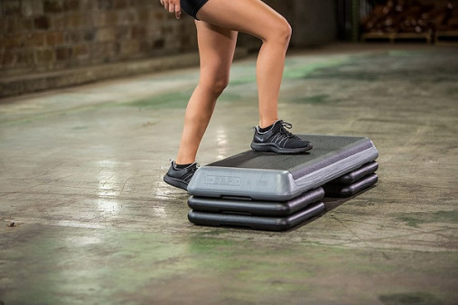 Степ-платформа THE STEP Original (красный) Степ-платформа THE STEP Original (красный)