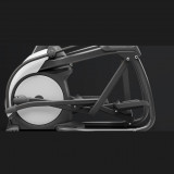 Matrix Performance Premium LED Эллиптический тренажер 