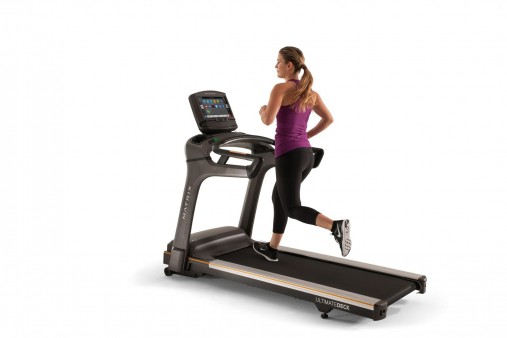 Элитная беговая дорожка Matrix T70XIR ULTIMATE с большим сенсорным дисплеем