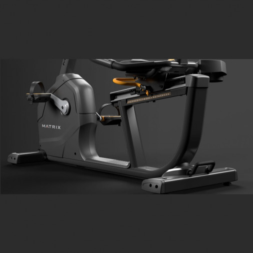Горизонтальный велотренажер Matrix Endurance. Консоль Touch