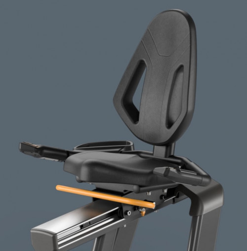 Горизонтальный велотренажер Matrix Lifestyle. Консоль Touch Горизонтальный велотренажер Matrix Lifestyle. Консоль Touch