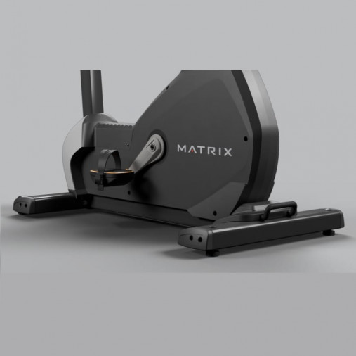 Вертикальный велотренажер Matrix Performance. Консоль Premium LED